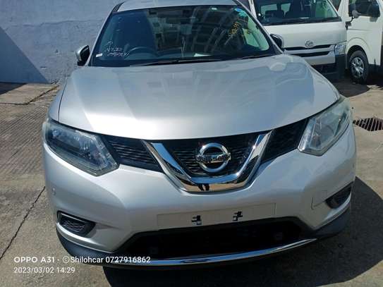 Nissan xtrail 2015 model image 1