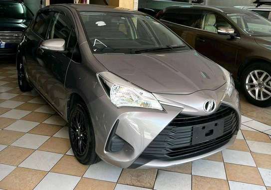 Toyota vits newshape fully loaded 🔥🔥 image 3