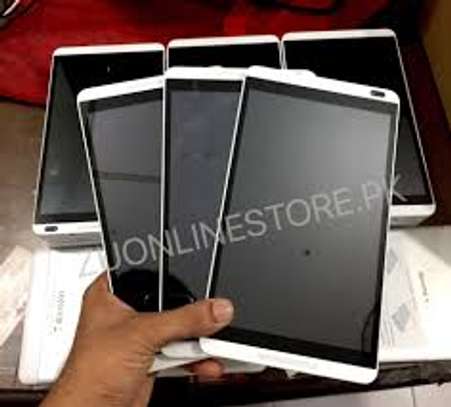 Huawei docomo tablets 2gb,16gb image 12