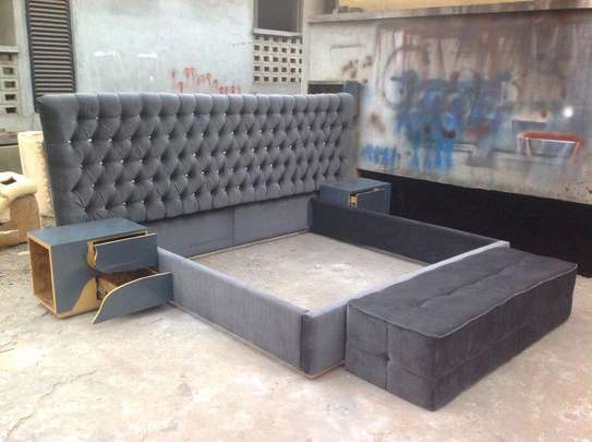 Modern grey 6*6 chesterfield bed/pouf/cabinets image 1