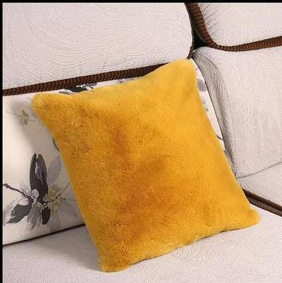 FLUX FUR FLUFFY THROWPILLOW CASES image 6