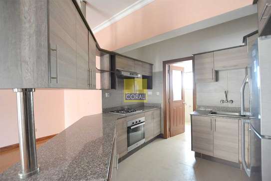 2 Bed Apartment with En Suite at N/A image 4