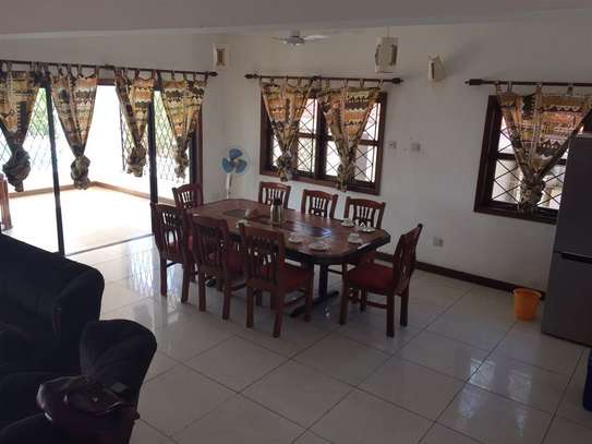 3 Bed House with Swimming Pool in Kilifi County image 1