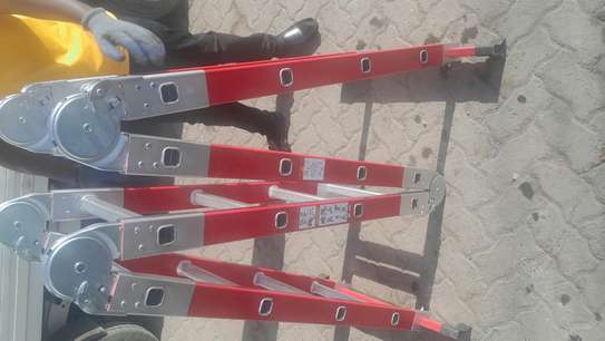 Fibre  glass  ladder image 2