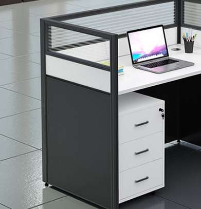 Office Workstation : 1-Way Working Space image 11