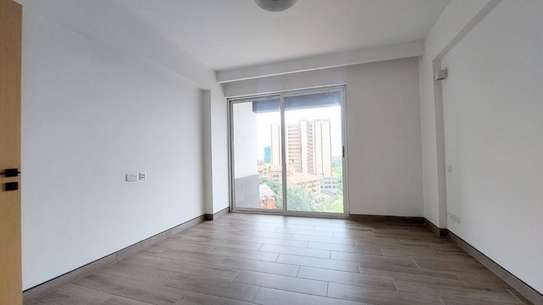 2 Bed Apartment with En Suite in Kilimani image 4