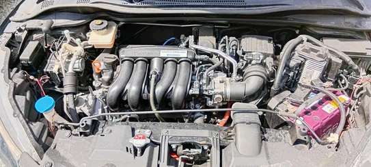 Honda vezzel metallic black image 7