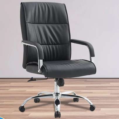 High Back Executive Office Chair image 2