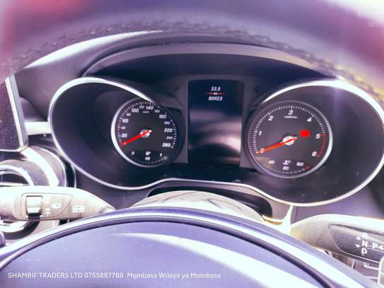 Mercedes Benz GLC 220d Gold 2017 image 8