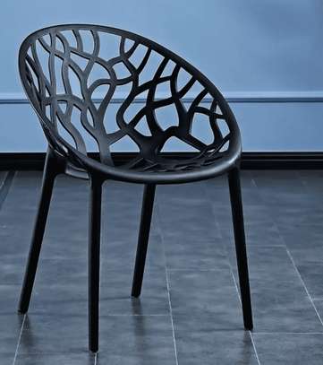 Dining Set:  4-Seater Classic Dinner Set image 4