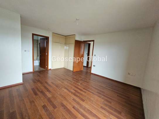3 Bed Apartment with En Suite in Muthaiga image 6