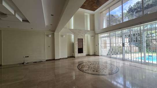 5 Bed Villa with En Suite in Lavington image 27