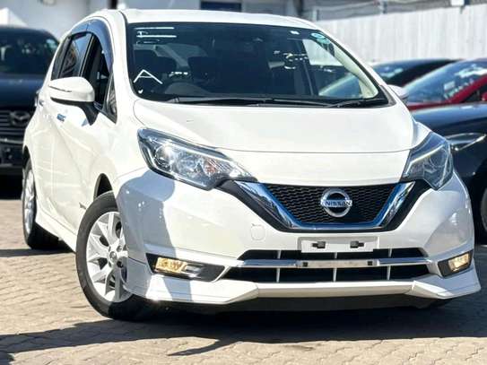 Nissan Note medalist image 1