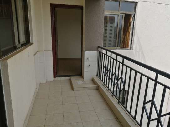 2 bedroom apartment for rent in Kilimani image 11