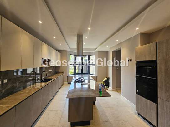 3 Bed Apartment with En Suite in Runda image 10