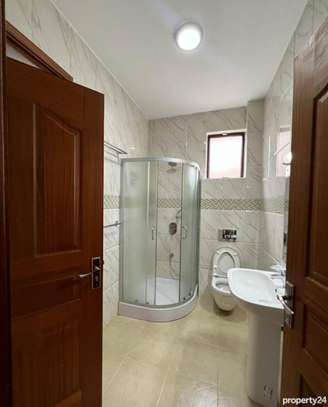 4 Bed Townhouse with En Suite in Kileleshwa image 2