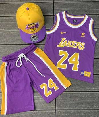 Lakers image 2