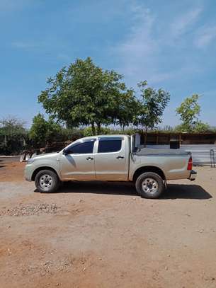 2009 Toyota double cab for sale locally assembled image 4