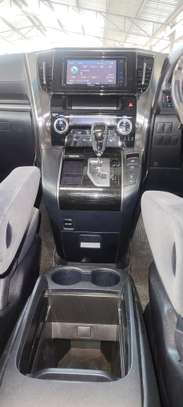 Toyota Vellfire White Sunroof 2017 image 7