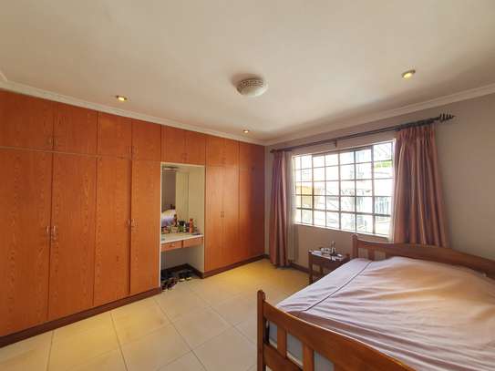 4 Bed Villa with En Suite at Donyo Sabuk Avenue image 15