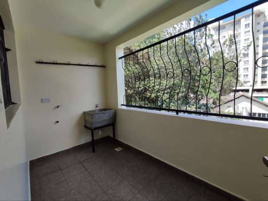 3 Bed Apartment with En Suite in Valley Arcade image 10