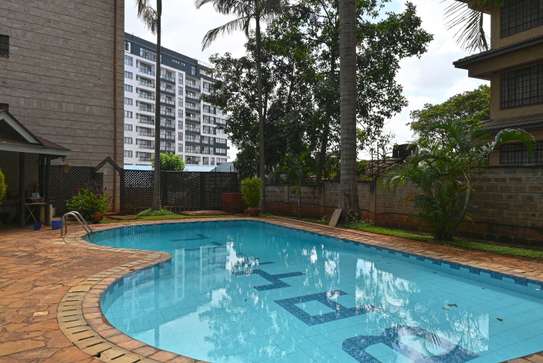 3 Bed Apartment with En Suite in Upper Hill image 15