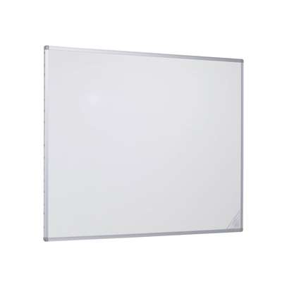 3*2 white board for rental image 1