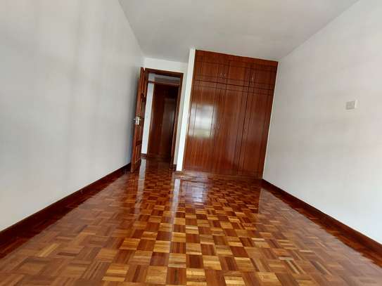 3 Bed Apartment with En Suite at Mandera Road image 9