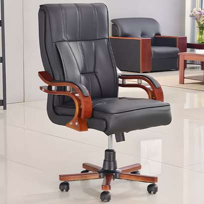 Office Chair: Executive Bliss Comfort Office Chair image 5