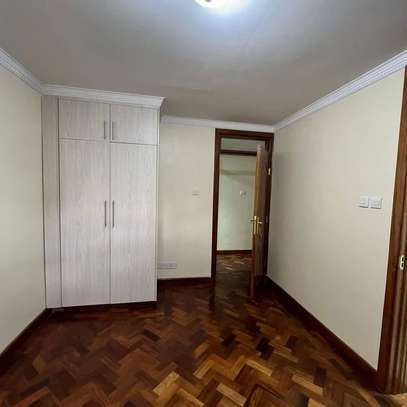 5 Bed Townhouse with En Suite in Lavington image 10