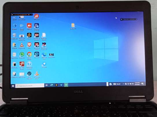 DELL LATITUDE E7240 STRONG Core-i7 good condition. image 5