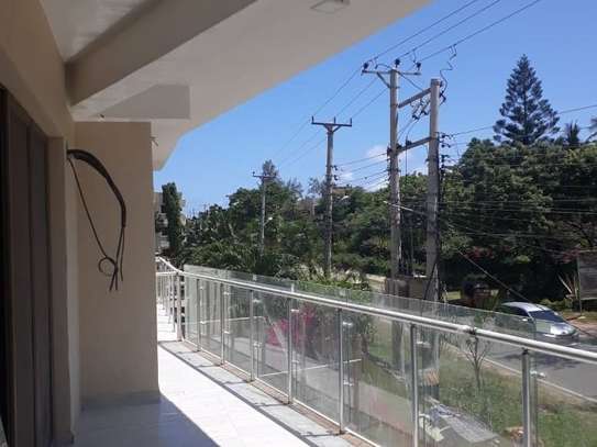2 bedroom apartment for sale in Nyali Area image 8
