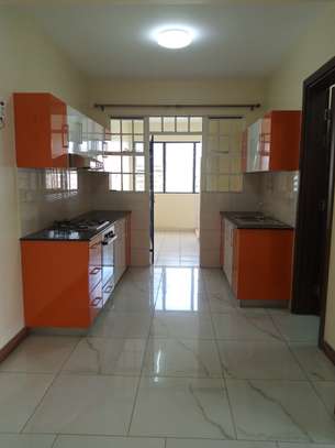 TWO BEDROOM WITH A DSQ TO LET IN LAVINGTON image 3