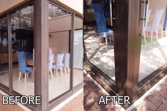 24 Hour Aluminium Door Repair|Lock Repair|Glass Repairs|window repairs & more. image 3