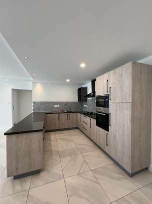 3 Bed Apartment with En Suite at Off Raphta Road image 23