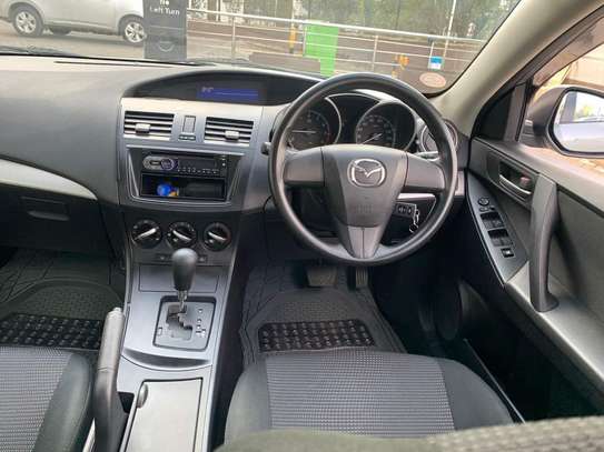 Mazda Axela 2013 Model For Sale!! image 6