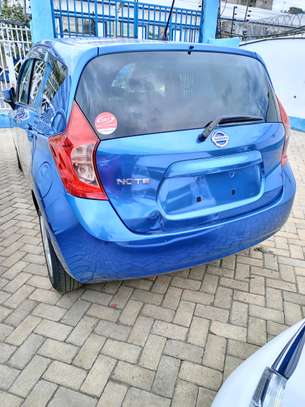 Nissan. Note blue image 4