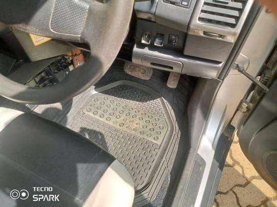 Nissan wingroad image 3