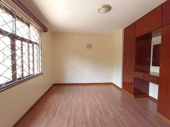 3 bedroom apartment for rent in Riverside image 5