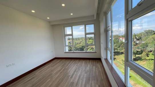 Serviced 2 Bed Apartment with En Suite in Parklands image 15