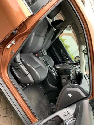 2015 Nissan xtrail selling in Kenya image 1