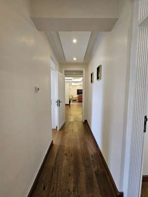3 Bed Apartment with En Suite in Kilimani image 1