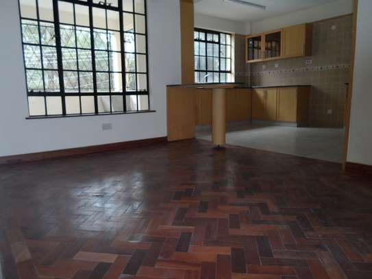 3 bedroom apartment for sale in Kilimani image 10
