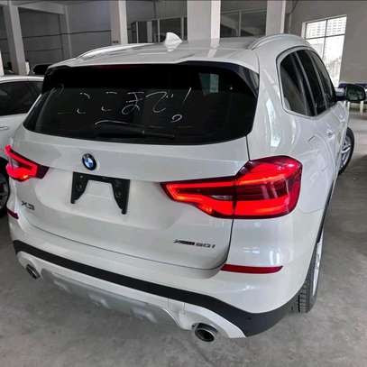 BMW X3 XDrive 20i 2018 image 10