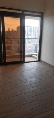 5 Bed Apartment with En Suite at 6Th Avenue Parklands image 14