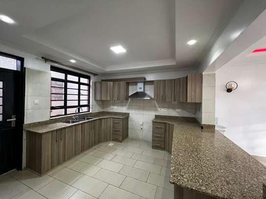4-bedroom house with SQ for rental image 3