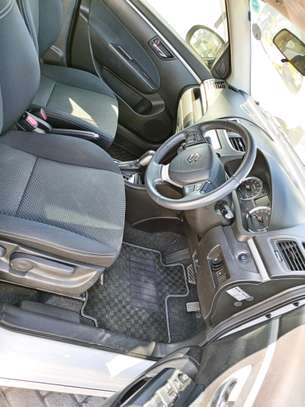 Suzuki swift pearl white image 1