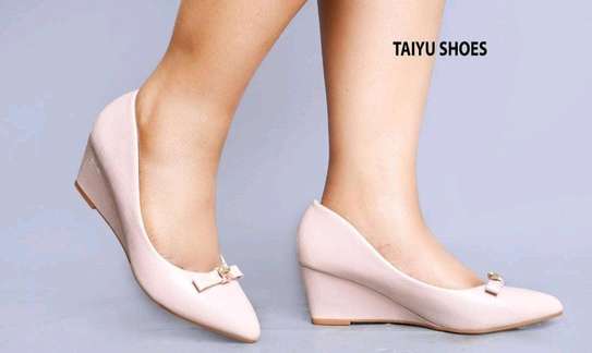 Due to high demand we have Taiyu wedges sizes 37-41 image 2