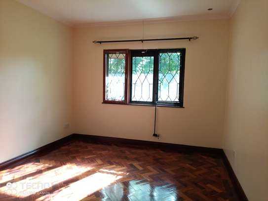4 Bed House with En Suite at Off Muthaiga Rd image 18