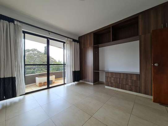 Serviced 3 Bed Apartment with En Suite in Westlands Area image 15